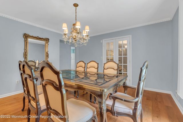 5 Mahoras Drive, Ocean Twp, NJ 07712