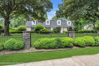 5 Mahoras Drive, Ocean Twp, NJ 07712