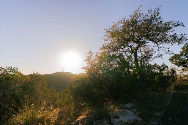 20801 Hamilton Pool RD, Austin, TX 78738