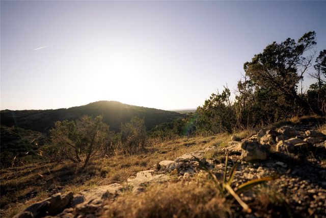 20801 Hamilton Pool RD, Austin, TX 78738