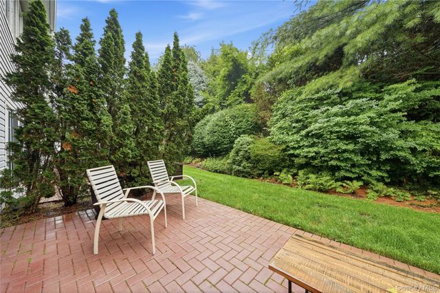 260 Medea Way, Central Islip, NY 11722