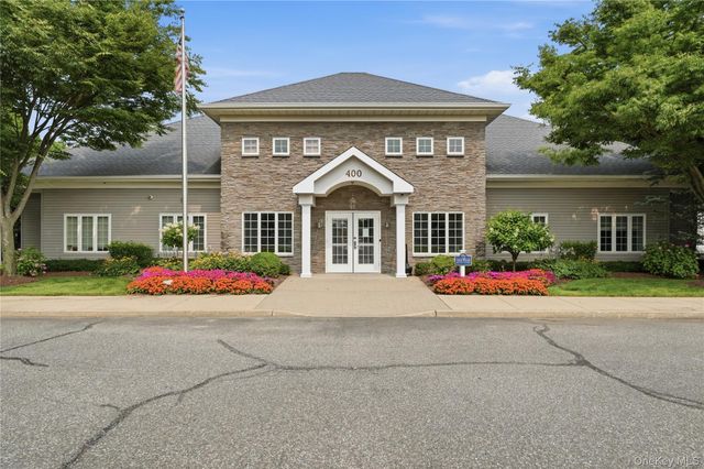 260 Medea Way, Central Islip, NY 11722