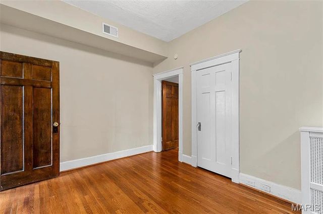 6039 Pershing Avenue, St Louis, MO 63112