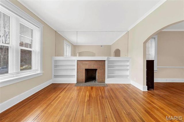 6039 Pershing Avenue, St Louis, MO 63112