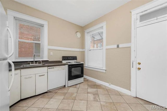 6039 Pershing Avenue, St Louis, MO 63112