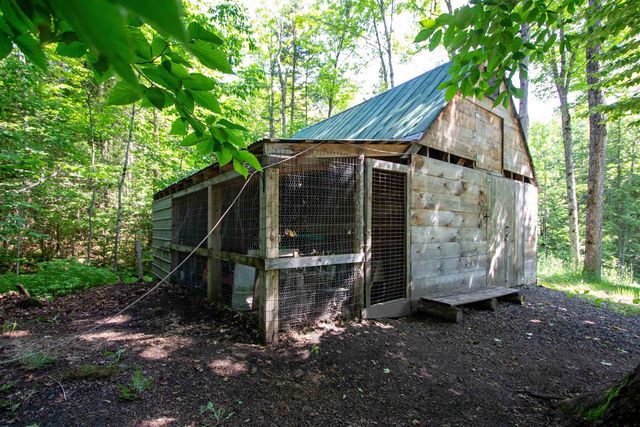 758 Houghton Bridge Road, St. Johnsbury, VT 05819