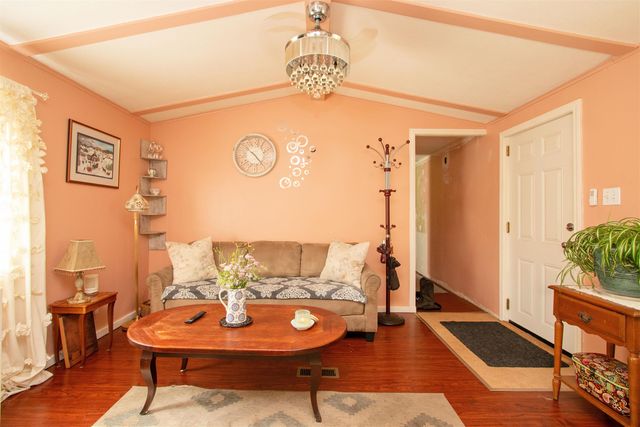 758 Houghton Bridge Road, St. Johnsbury, VT 05819