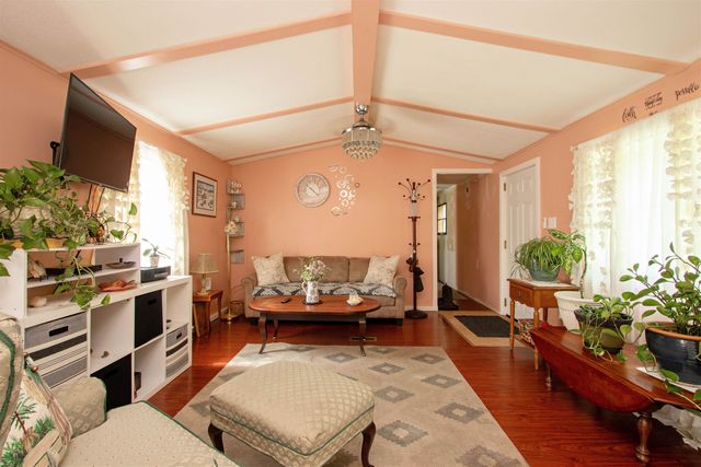 758 Houghton Bridge Road, St. Johnsbury, VT 05819