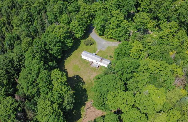 758 Houghton Bridge Road, St. Johnsbury, VT 05819