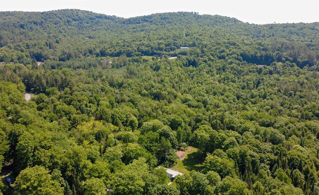 758 Houghton Bridge Road, St. Johnsbury, VT 05819