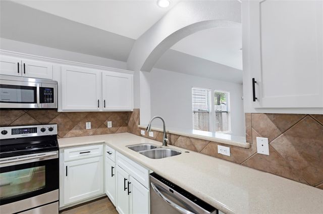 12726 Whistling Springs Drive, Humble, TX 77346