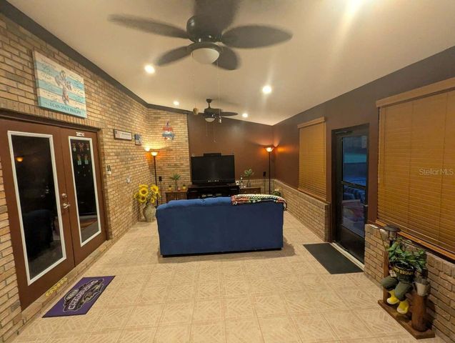 2220 EMPEROR DRIVE, Kissimmee, FL 34744