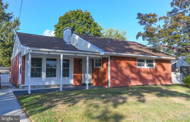 5 PAUL RD, Maple Shade, NJ 08052