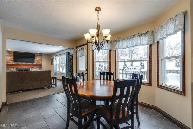 1353 Berkshire Road, Stow, OH 44224