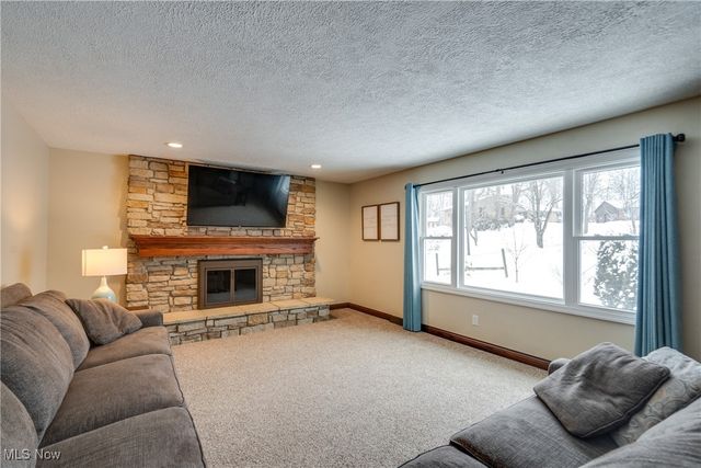 1353 Berkshire Road, Stow, OH 44224