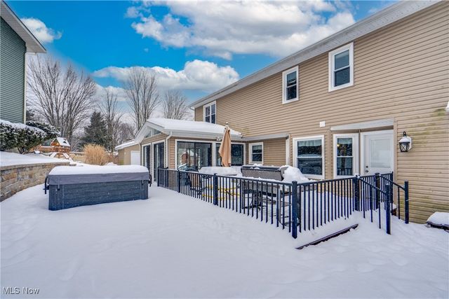 1353 Berkshire Road, Stow, OH 44224