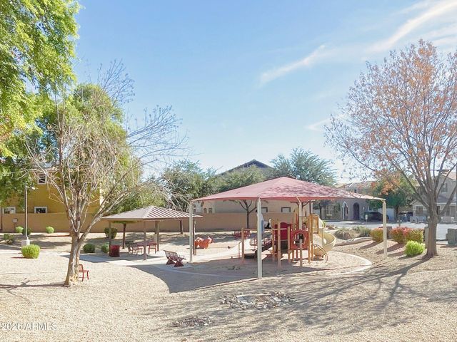 1417 N 80th Lane, Phoenix, AZ 85043