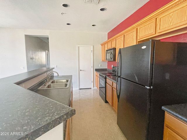 1417 N 80th Lane, Phoenix, AZ 85043