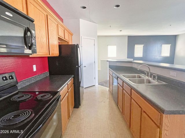 1417 N 80th Lane, Phoenix, AZ 85043