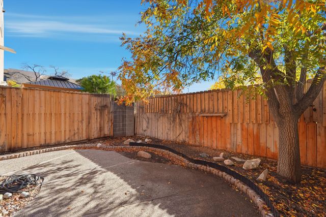 10436 Gutierrez Road NE, Albuquerque, NM 87111