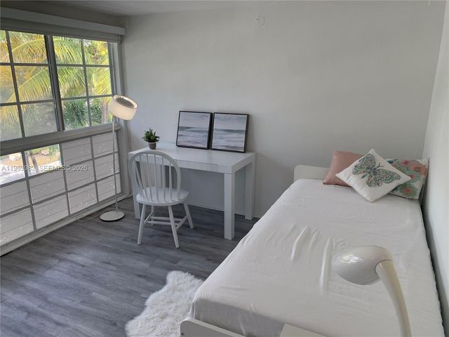 290 Sunrise Drive 304, Key Biscayne, FL 33149