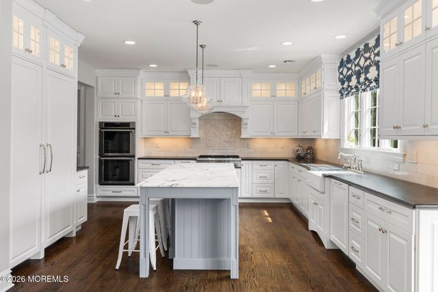 135 Ridge Road, Rumson, NJ 07760