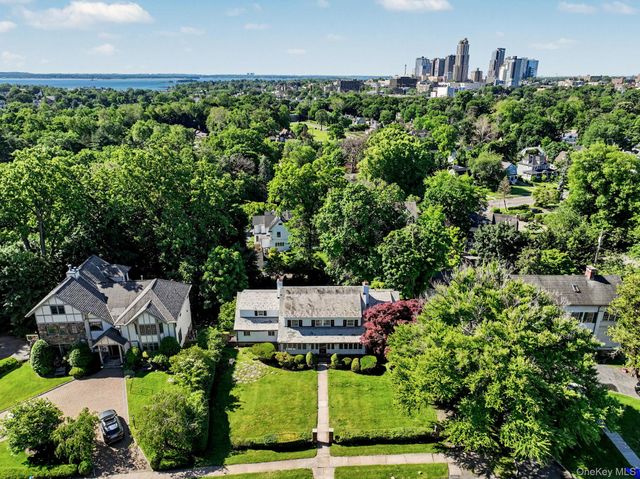 53 Cortlandt Avenue, New Rochelle, NY 10801