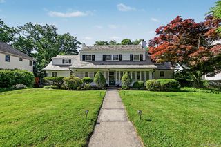 53 Cortlandt Avenue, New Rochelle, NY 10801