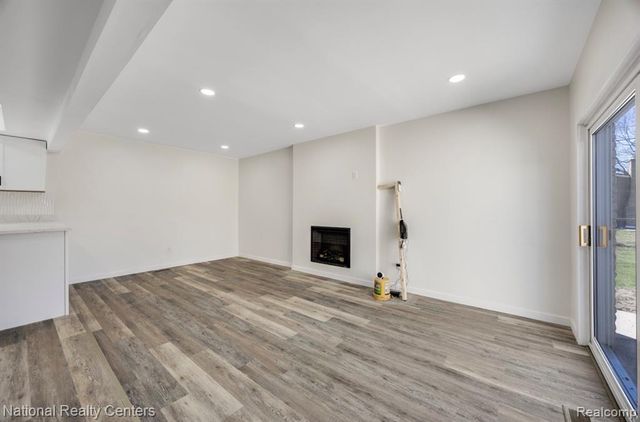 33859 Sebastian Lane Drive, Sterling Heights, MI 48312