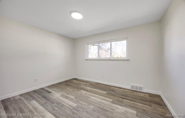 33859 Sebastian Lane Drive, Sterling Heights, MI 48312