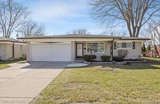 33859 Sebastian Lane Drive, Sterling Heights, MI 48312