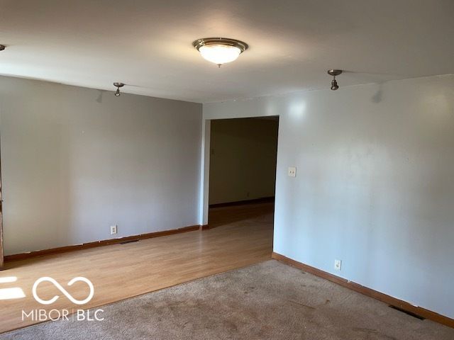 10242 E County Road 650 N, Brownsburg, IN 46112