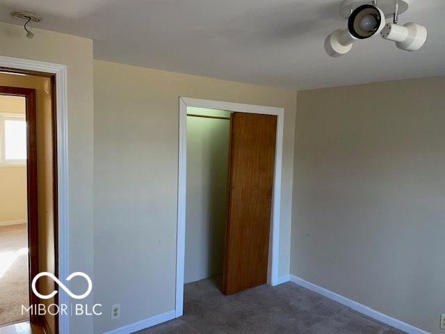 10242 E County Road 650 N, Brownsburg, IN 46112