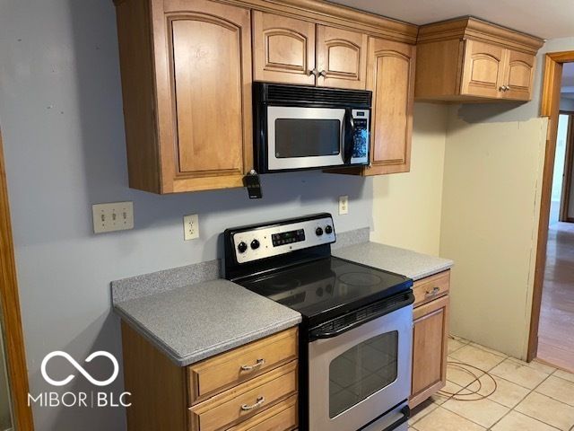 10242 E County Road 650 N, Brownsburg, IN 46112