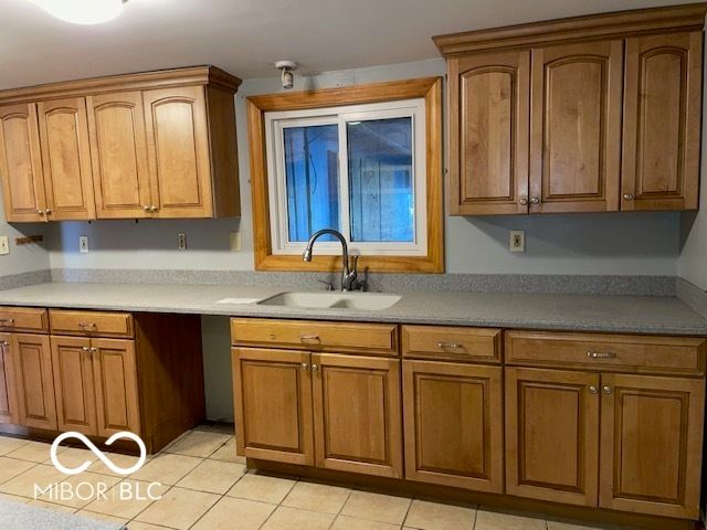 10242 E County Road 650 N, Brownsburg, IN 46112