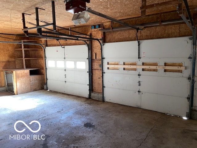 10242 E County Road 650 N, Brownsburg, IN 46112