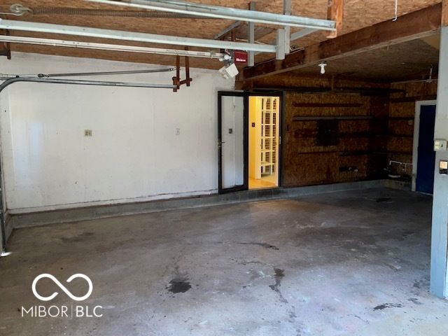 10242 E County Road 650 N, Brownsburg, IN 46112