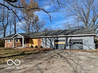 10242 E County Road 650 N, Brownsburg, IN 46112