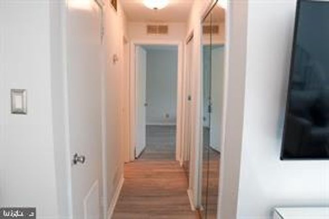 2302-B YARMOUTH LN, Mount Laurel, NJ 08054