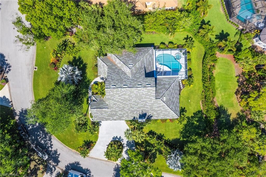 27330 Ridge Lake CT, BONITA SPRINGS, FL 34134 — photo 2