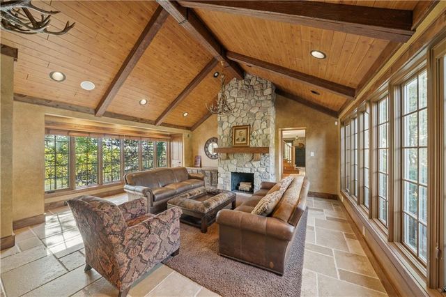 21405 W 73 Terrace, Shawnee, KS 66218