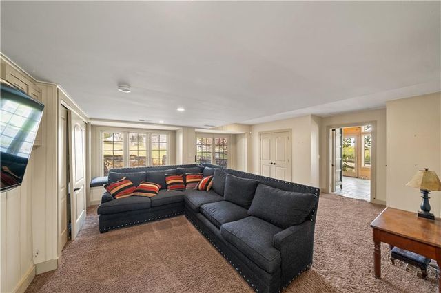 21405 W 73 Terrace, Shawnee, KS 66218