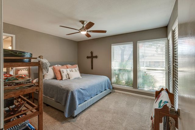 312 Stonecrest Drive, Rockwall, TX 75087