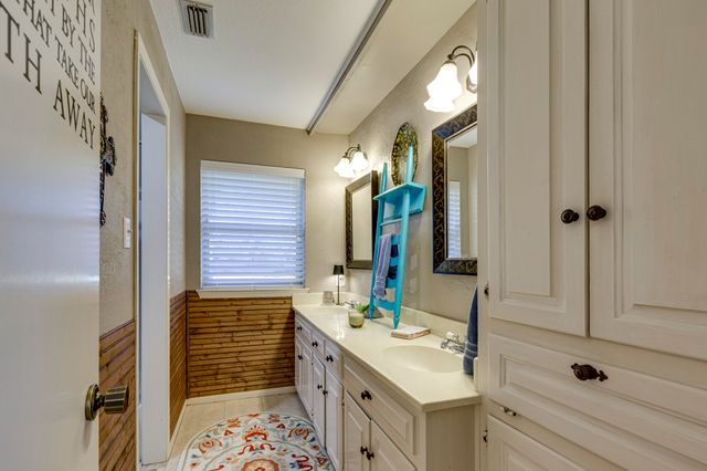 312 Stonecrest Drive, Rockwall, TX 75087