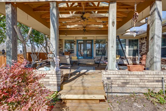 312 Stonecrest Drive, Rockwall, TX 75087