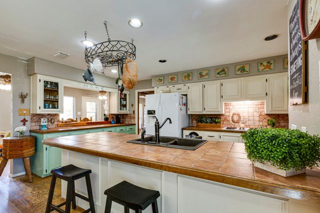 312 Stonecrest Drive, Rockwall, TX 75087