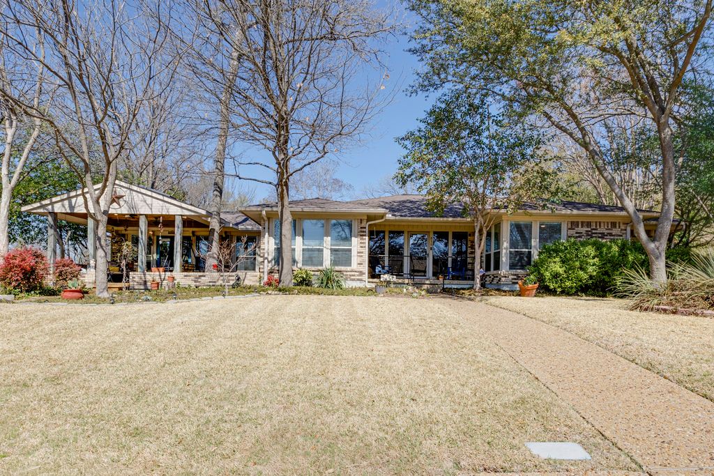 312 Stonecrest Drive, Rockwall, TX 75087