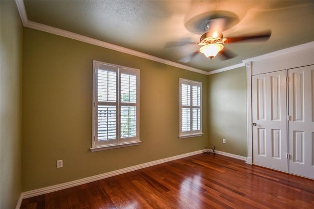 87 Winchester Drive, Euless, TX 76039
