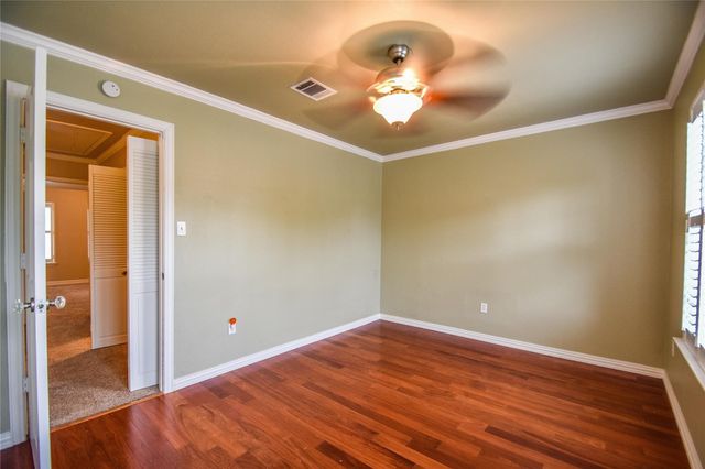 87 Winchester Drive, Euless, TX 76039
