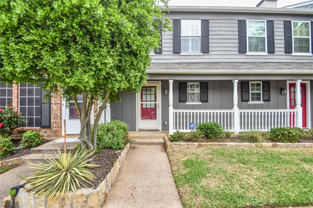 87 Winchester Drive, Euless, TX 76039